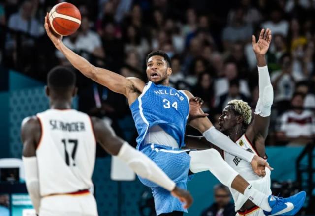 8868体育-逆转希腊尽显冠军底蕴 德国杀入四强已斩13连胜