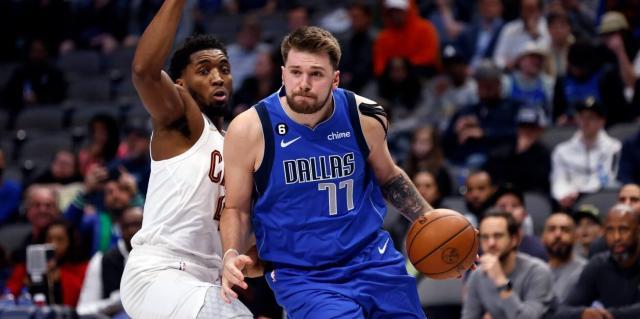 8868体育-【圆桌】高分表演层出不穷 NBA鼓励进攻数据掺水?