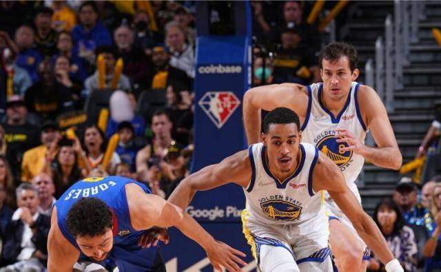 8868体育平台-勇士进攻有3G防守有追梦!夺冠赔率升至第三