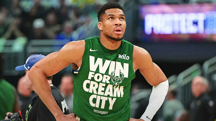 8868体育-示好绿军，字母哥决定恐引爆联盟，雄鹿推倒重建？里弗斯成背锅侠|吉安尼斯·安特托孔波|凯尔特人|季后赛|扬尼斯-阿德托昆博|波士顿凯尔特人队_新浪体育_新浪新闻